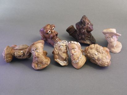 GAMBIER.
Lot of 8 large enameled heads:
-without...