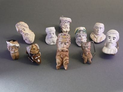 GAMBIER.
Lot of 10 enameled heads:
-N°866,...