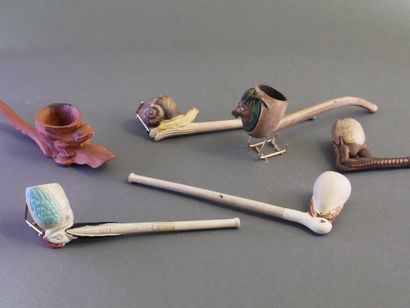 GAMBIER.
Lot of 6 fancies:
-N°645, crane's...