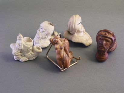 FIOLET
Lot of 5 fireplaces, enameled eyes...
