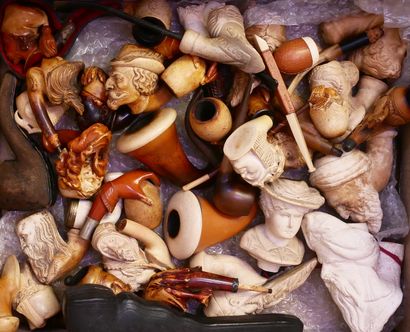 Lot of 36 carved meerschaum fireplaces:
Vercingétorix,...