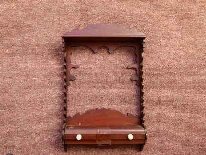 Set of 5 large pipe racks, including 3 mahogany...