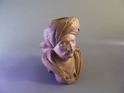 BLAN-GARIN.
Roustan. Patinated display pipe....