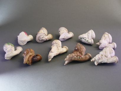 GAMBIER.
Lot of 10 enameled heads:
-N°866,...