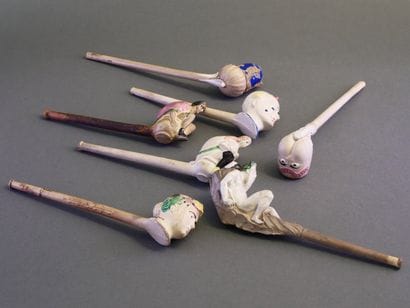 FIOLET
Set of 6 enamelled fancies:
-2 On...
