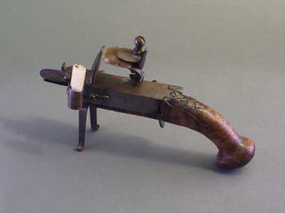 Iron flint table lighter with ball handle...