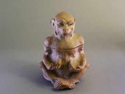 Set of 8 tobacco pots in 1 ashtray:
cast-iron...