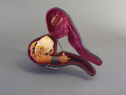 Set of 5 carved meerschaum pipes depicting...