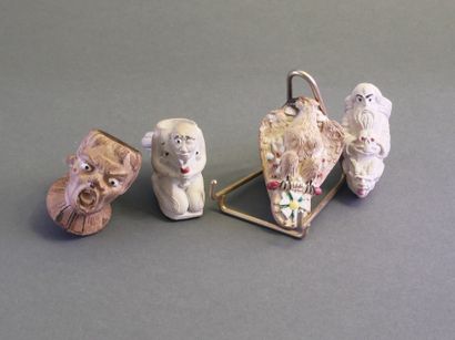 GAMBIER.
Set of 4 enameled heads:
-without...