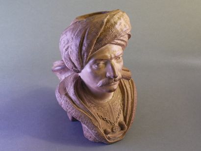 BLAN-GARIN.
Roustan. Patinated display pipe....