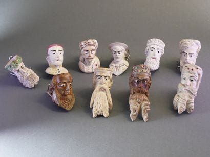 GAMBIER.
Lot of 10 enameled heads:
-N°866,...