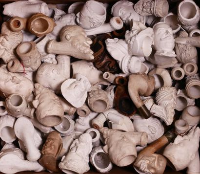 GAMBIER.
Large lot of white earthenware fireplaces....