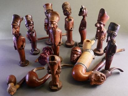 Lot of 22 carved briar pipes and simple models....