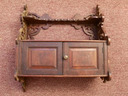 Set of 5 large pipe racks, including 3 mahogany...