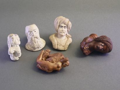 FIOLET
Lot of 5 fireplaces, enameled eyes...