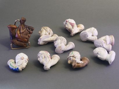 GAMBIER.
Lot of 10 enameled female heads:
-N°1655,...