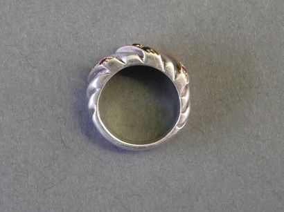 Knurled ring made of silver (min. 800/°°)...