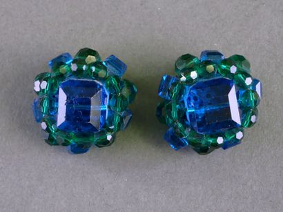 FANTAISIE
Paire de clips d'oreilles anciens...