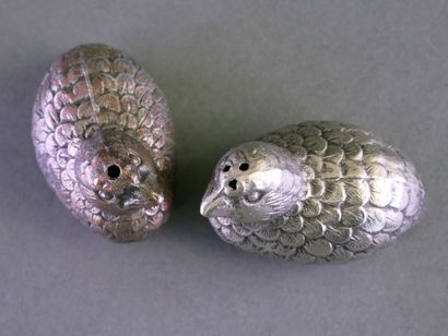 Silver plated metal salt and pepper shakers...