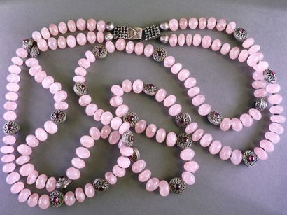 STATEMENT NECKLACE featuring smooth rose...