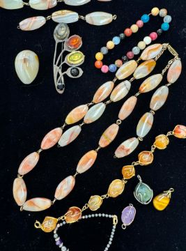 FANTAISIE
SET made of silver plated metal,...