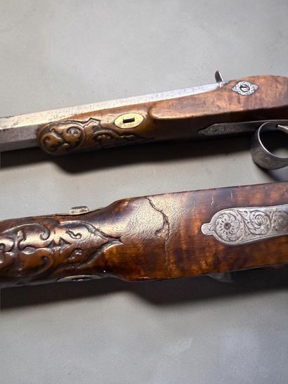Paire de pistolets de tir, à percussion
Canons...