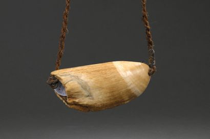 Collier traditionnel honorifique fidjien...