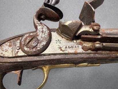 Pistolet d’arçon, modèle 1733
Canon rond,...