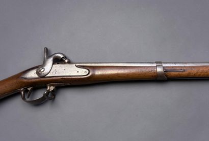 Fusil, type d’Infanterie, modèle T
Canon...