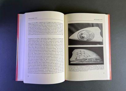 Lot composé de deux volumes de documentation...