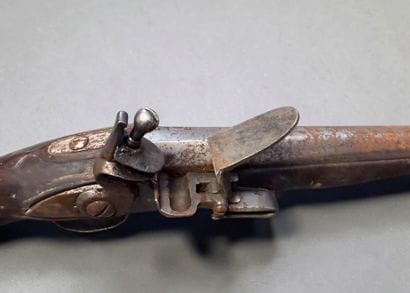 Pistolet d’arçon, modèle 1733
Canon rond,...