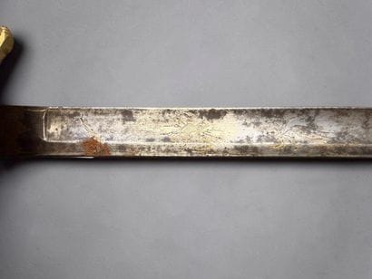Épée d’Officier
Fusée à joues quadrillées....