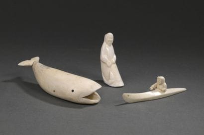 Lot composé d'un pécheur Inuit, une baleine...