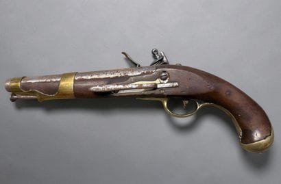 Pistolet d’arçon, modèle 1763-66, fabrication...