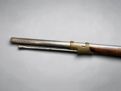 Mousqueton à tringle modèle 1763
Canon rond....