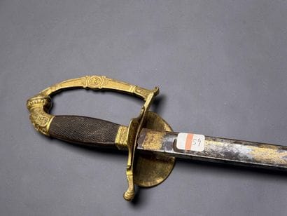 Épée d’Officier
Fusée à joues quadrillées....