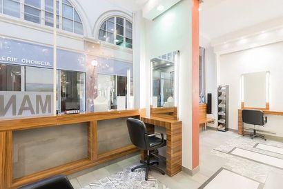 Coupe, balayage, soin des cheveux et brushing...