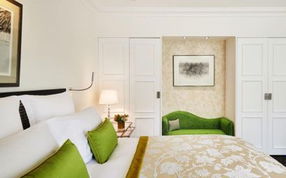 Une nuit à l'hôtel Burgundy Paris *****pour...