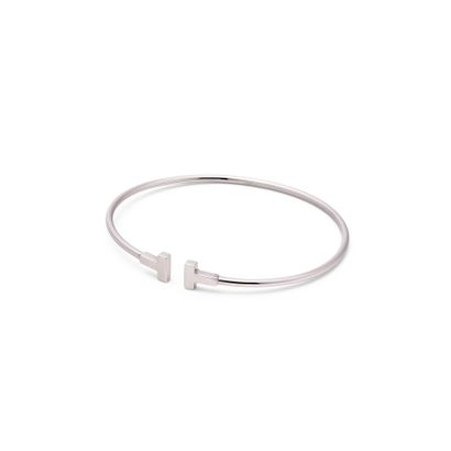 TIFFANY BANGLE
In 18K white gold. Signed...