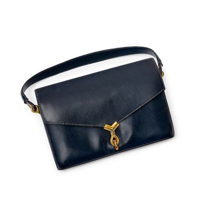HERMÈS
CORDELIÈRE BAG
In black box leather...