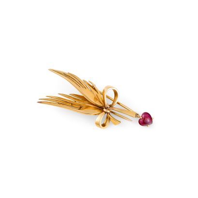 HERMES WINGED HEART BROOCH
In 18K yellow...