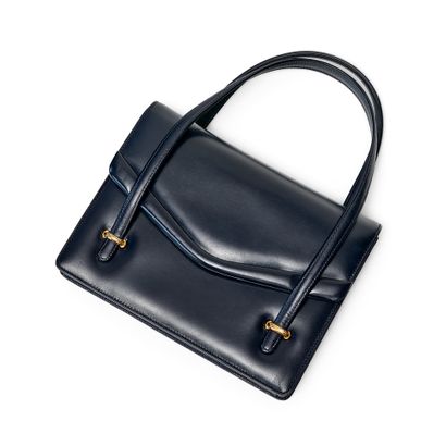 GUCCI EVENING BAG
Black box leather over...