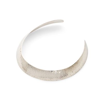 HERMÈS TORQUE
In hammered 925 silver, signed,...