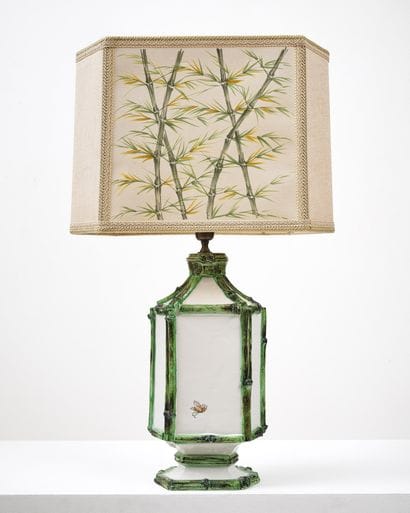 LAMPE À DÉCORS DE BAMBOU
pied en céramique...