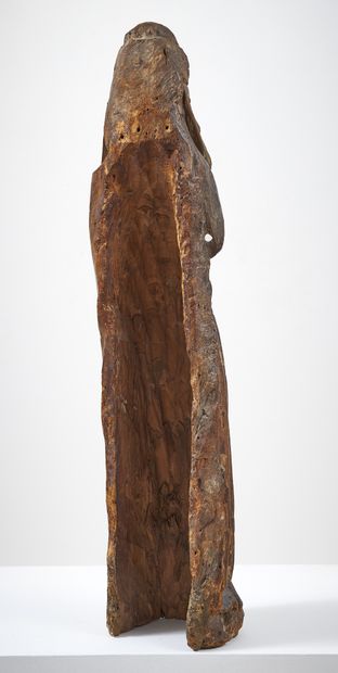 VIERGE OU SAINTE FEMME EN PEUPLIER SCULPTÉ...