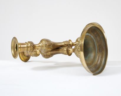 PAIRE DE BOUGEOIRS D'ÉPOQUE LOUIS XVI
H:...