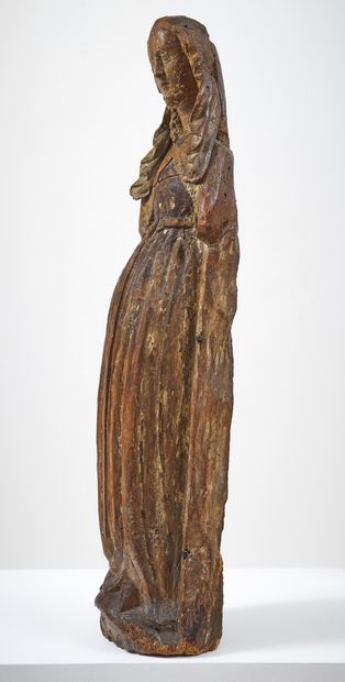 VIERGE OU SAINTE FEMME EN PEUPLIER SCULPTÉ...