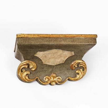 CONSOLE D'APPLIQUE
en bois sculpté doré et...
