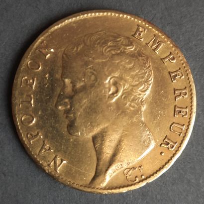 PIECE de 40 F or à l'effigie de Napoléon...
