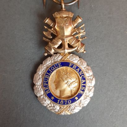 DECORATION VALEUR et DISCIPLINE 1870 en argent...